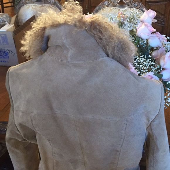 Adler Collection Mongolian Goat ๐ and Suede coat - Picture 3 of 8